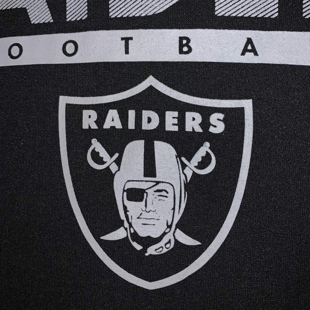 🏈⚔️🏴‍☠️☠️ Las Vegas Raiders Stacked NFL Football Hoodie ☠️🏴‍☠️⚔️🏈 - Picture 6 of 11
